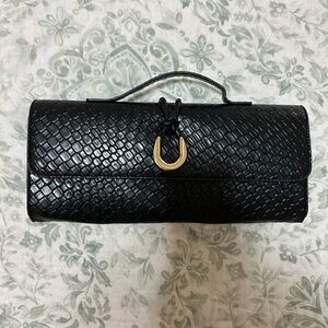 Elegant Black Woven Clutch